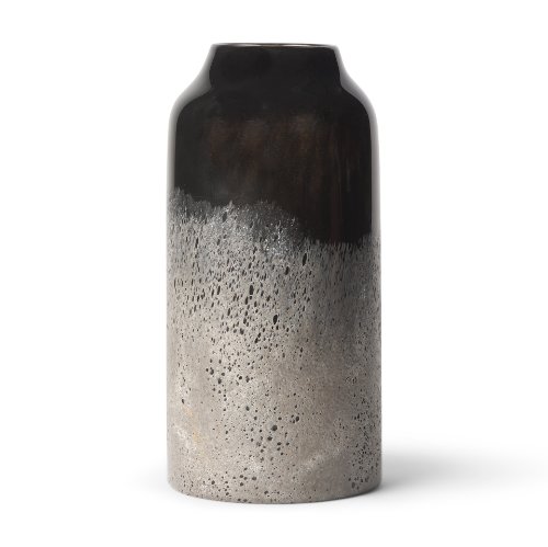70355 - Emu Short Black w/ Gray Vase