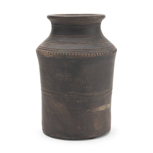 71565 - Creta 10" Black Terracotta Planter Vase